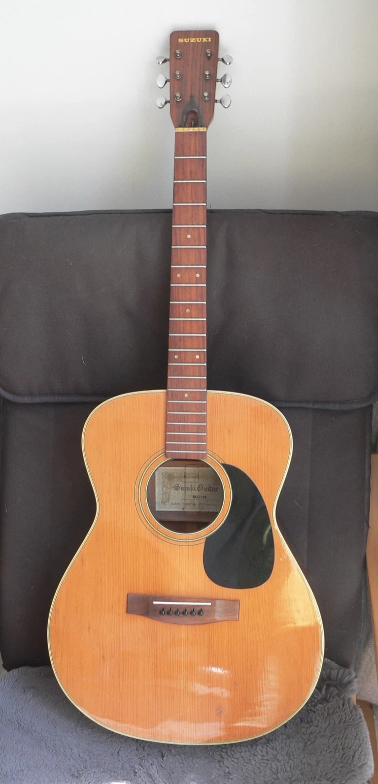 Picture 1 of 24