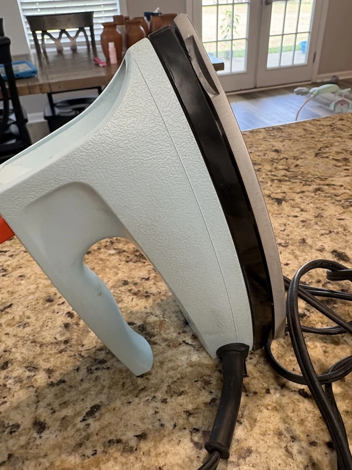 De colección GE General Electric Light N Fácil Vapor y Plancha Seca Polvo Azul, Funciona Foto 3 de 4