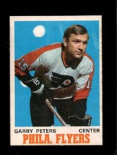 1970-71 O-PEE-CHEE #196 GARRY PETERS EXMT FLYERS *X76879