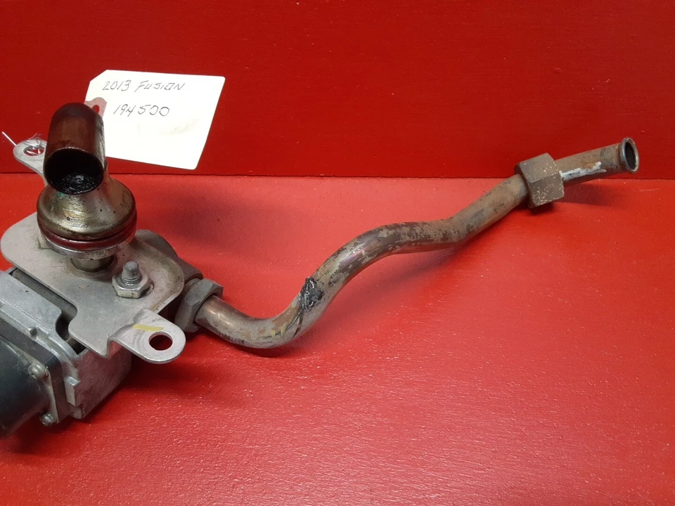 Ford Mercury 2009-2012 3,0 L V6 EGR válvula de recirculación con tubo colector Foto 3 de 4