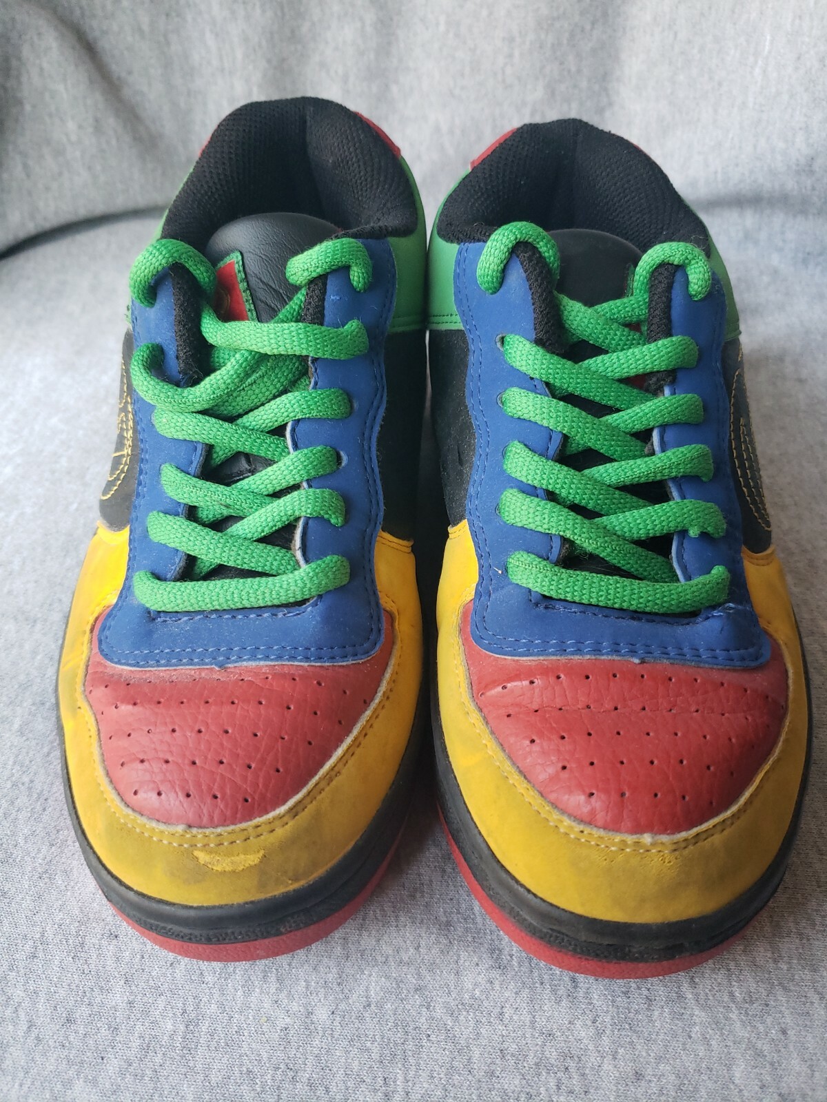 Heelys Red Blue Green Skate Shoes Yellow Size Youth 3 eBay