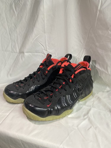 black crimson foamposites