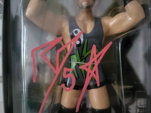 Rob Van Dam Signed Action Figure WWE Classic Superstars Series 24 - PASS JSA/BAS - Picture 2 of 6