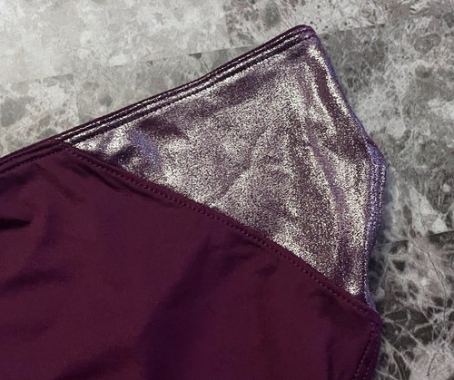 NWT AMBRIELLE S MAROON SILVER SHINE SMOOTH STRETCH NYLON SPANDEX BIKINI PANTIES - Picture 4 of 4