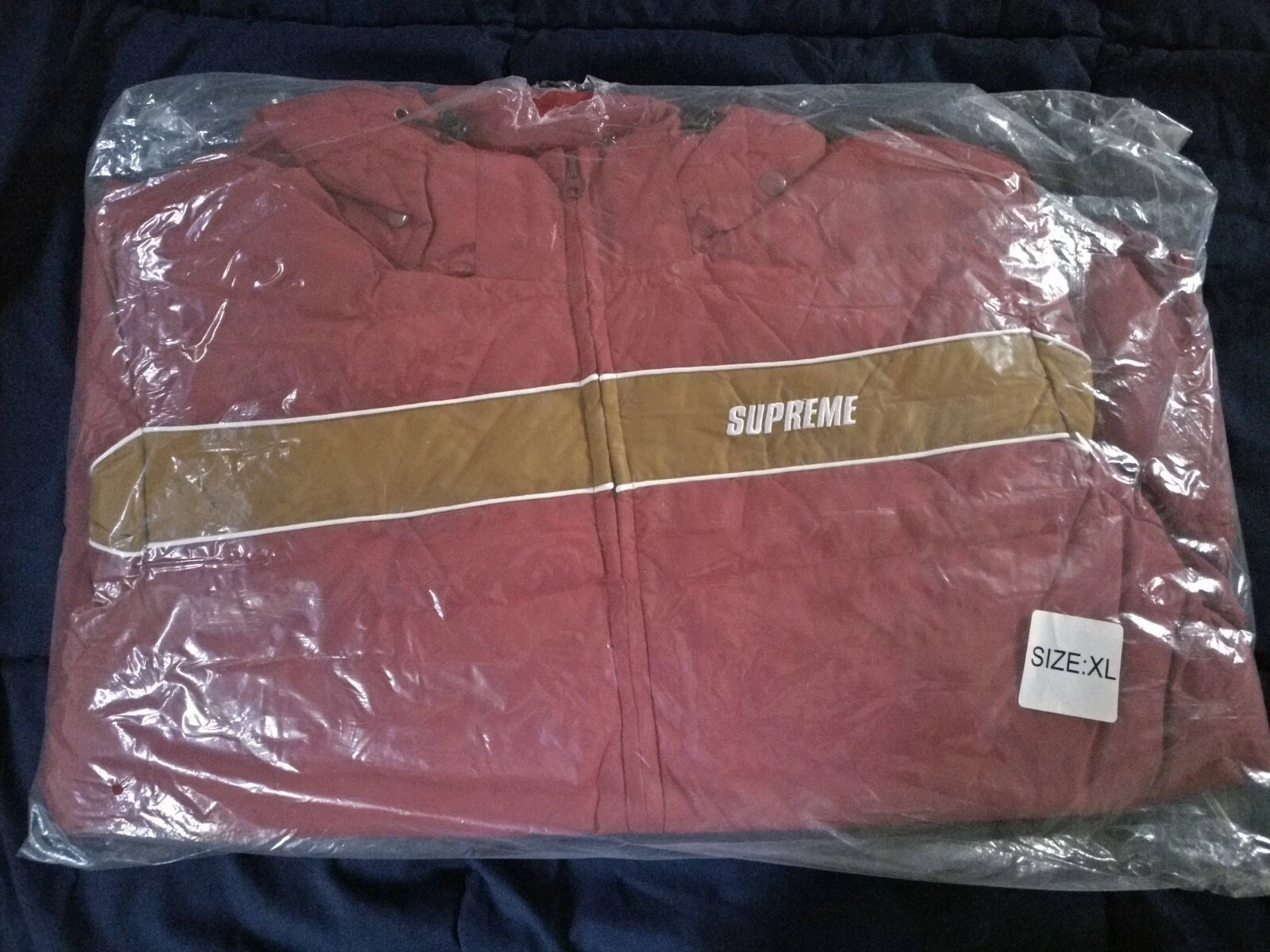Veste Supreme Stripe Panel Down Bourgogne XL 100 % authentique NEUVE Deadstock DS 