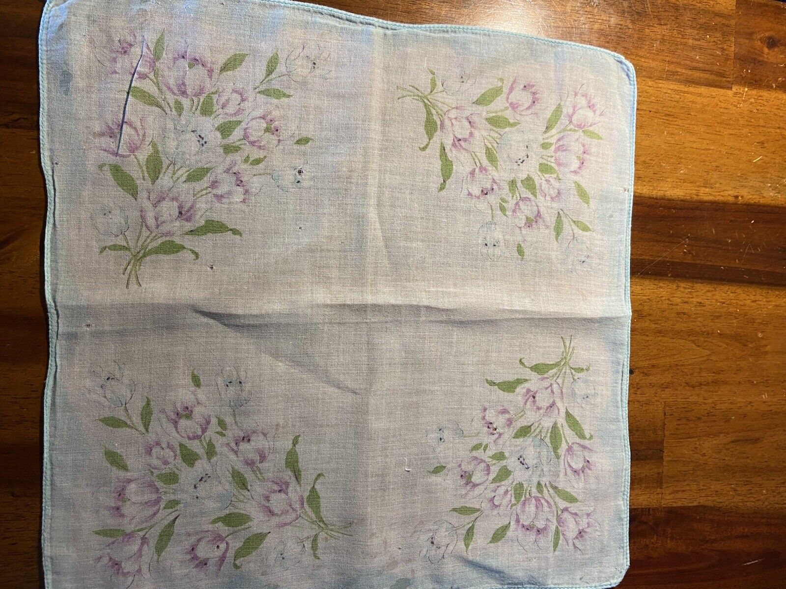 Lot Of  13 VINTAGE LADY'S Handkerchiefs Beautiful… - image 18