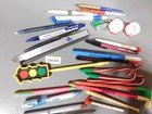 Vntg 25 misc Pens and Pencils and 4 sharpeners Light-up,Golf,Ski,Pig, ect Lot 63 — photo 3