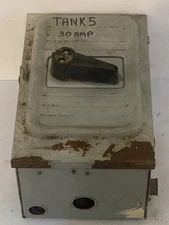 FPE 1332SN  30A 240Vh 4W Disconnect With Fuses
