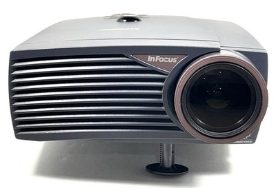 InFocus LP425Z Projector Bundle   Cords Remote Case Manual   Untested Read