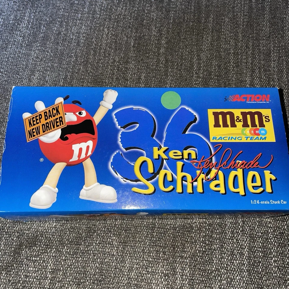 2000 Action 1:24 Ken Schrader #36 M&M's / Keep Back New Driver Pontiac - Image 2 of 4
