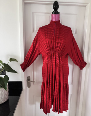 BNWT  rrp £159.. SOFIE SCHNOOR .. Tomato Red Long Sleeve Satin Dress Sz S