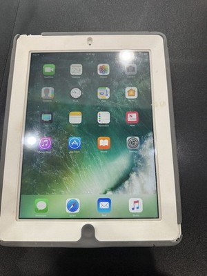 Apple iPad 4th Gen. 32GB White Battery 87% in OtterBox