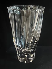 ORREFORS SWEDEN RESIDENCE VASE LARGE 8 1/8" HEAVY CRYSTAL VASE SIGNED MINT