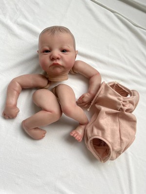 19Inch Painted Reborn Doll Kit Levi Awake 3D Skin Visible Veins with Cloth Body