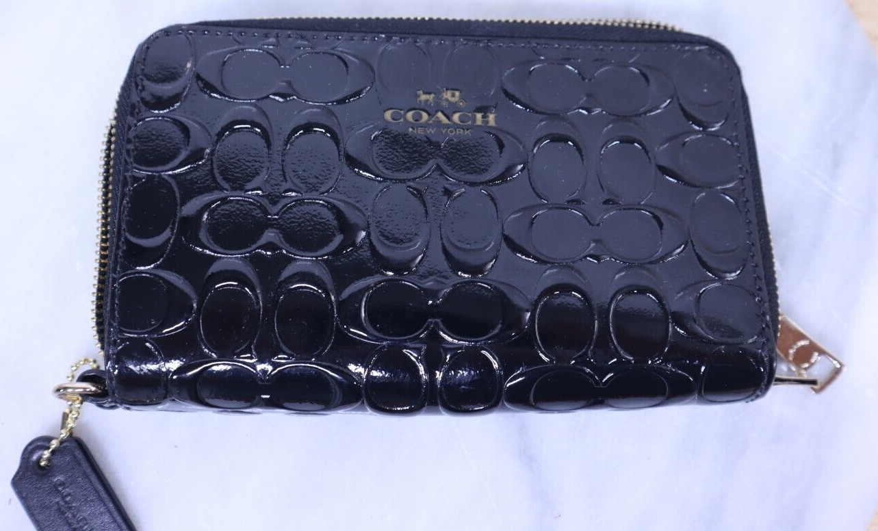 Nice Vintage Black Leather Solid Monogram Zipper … - image 1