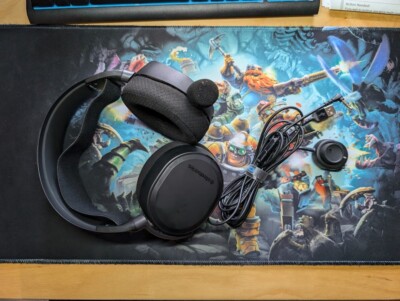 SteelSeries Arctis Pro Headset - Black (61486)