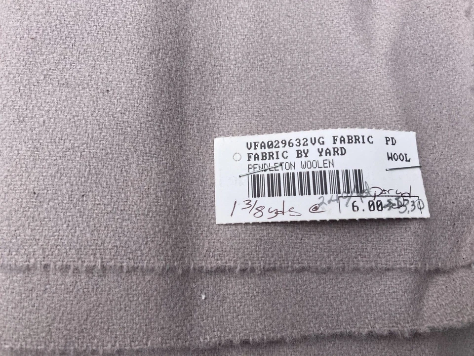 600035 - Lana Pendleton - 1 3/8 yardas x 66 pulgadas - Color beige liso Foto 2 de 3