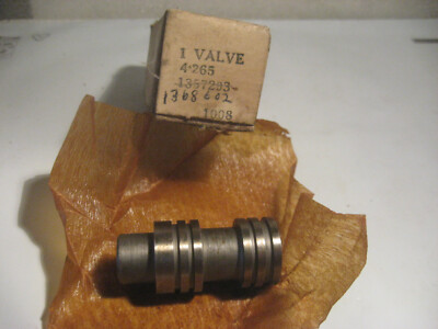 EARLY 1960's HYDRAMATIC JETAWAY TRANSMISSION SHIFT VALVE GM 1357293  1368602 NOS