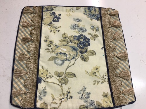 Custom SWEET Floral & check w/tassels Pillow COVER 18" NEW Beige Blue White - Picture 6 of 6