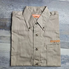 Whataburger Men's Khaki Uniform Shirt Button Down NEW Small