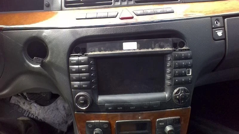 Medidor de flujo de aire de inyección de combustible usado se adapta a: 2004 Mercedes-benz Mercedes clase s 163 Foto 4 de 4