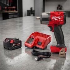 Milwaukee M18 FUEL GEN-2 Lithium-Ion 1/2 in. Impact Wrench w/5.0Ah Starter Kit