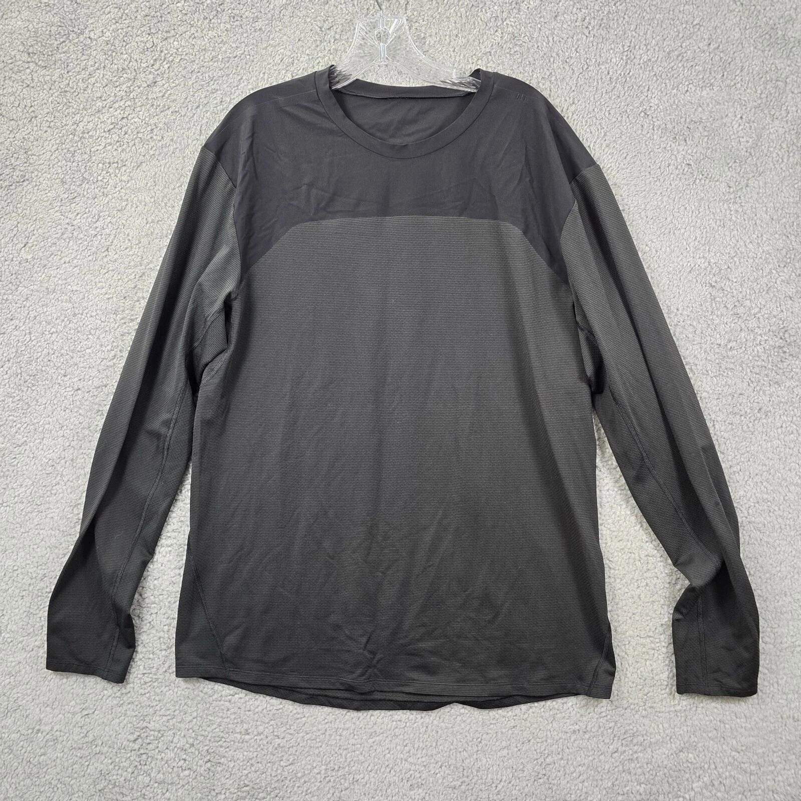 Lululemon Men’s Metal Vent Tech Long Sleeve Pullover Shirt Top Gray Size XL