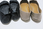 2 Lot Tory Burch Women's Slip-On Ballet Flats Size 7.5 Black/Beige — photo 2