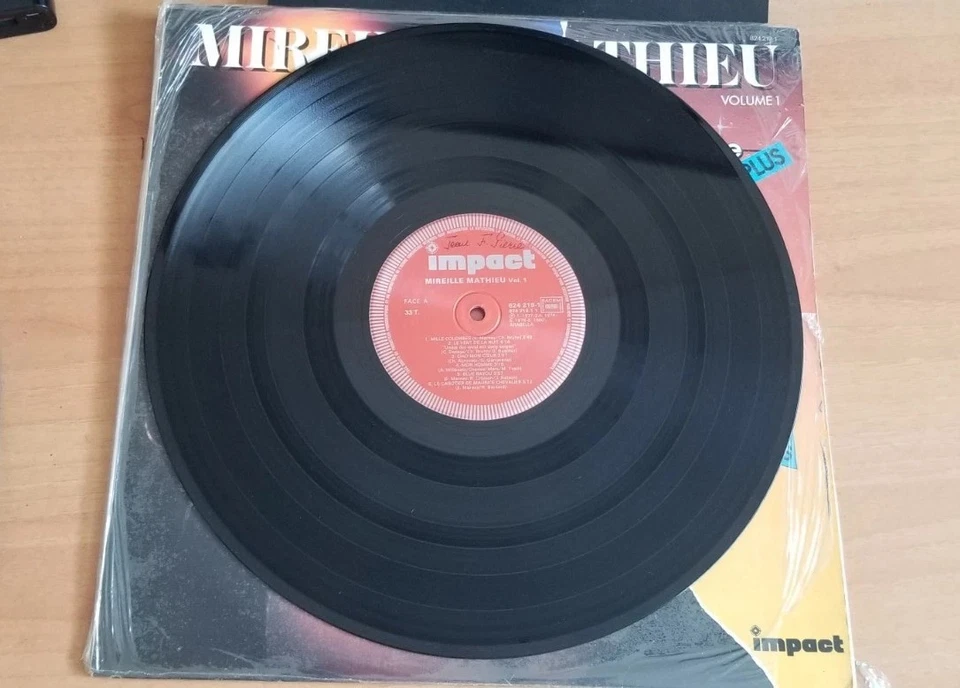 Mireille Mathieu - Vol. 1 - Impact records - France (1985) - Image 3 of 4