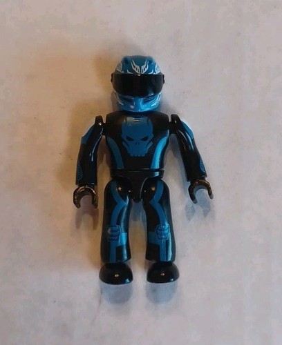 Mega Bloks Hot Wheels Building Set Bad To The Blade #91719 Car + Figure - Picture 3 of 7