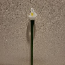 ART GLASS WHITE YELLOW TWIST CENTER CALLA LILY LONG STEM GLASS FLOWER 12'