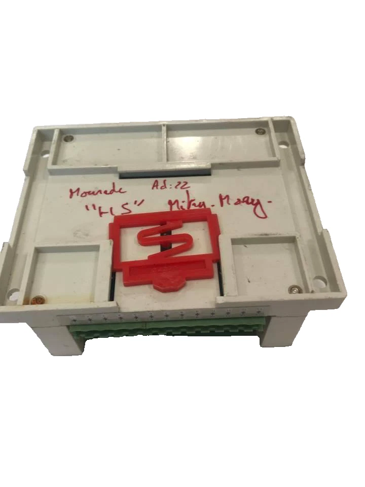 Módulo de E/S serie T3, 8 Entradas Universales, 13 Relés x 120VAC 2amp, Modbus RS48 Foto 4 de 4