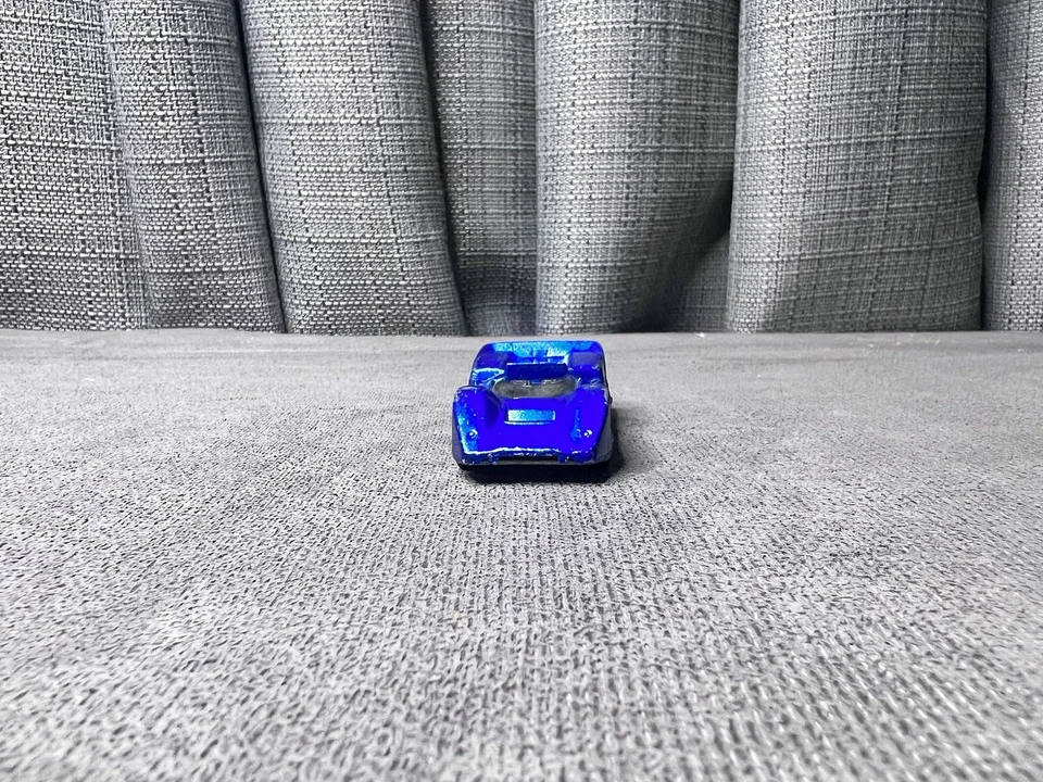 Coche de juguete vintage Hot Wheels Redline 1968 HK McLaren MGA azul tiene desgaste Foto 4 de 4