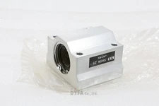 NB NIB Slide Bush Square Type SMSA25UU Linear Bush BRG-D-2534=2E22