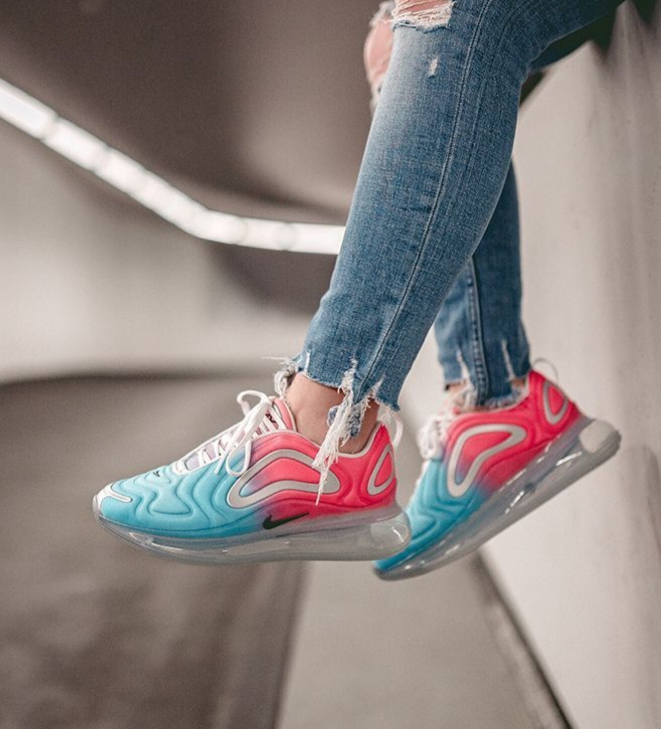 Nike Air Max 720 Pink Sea Blue Sz7 | eBay