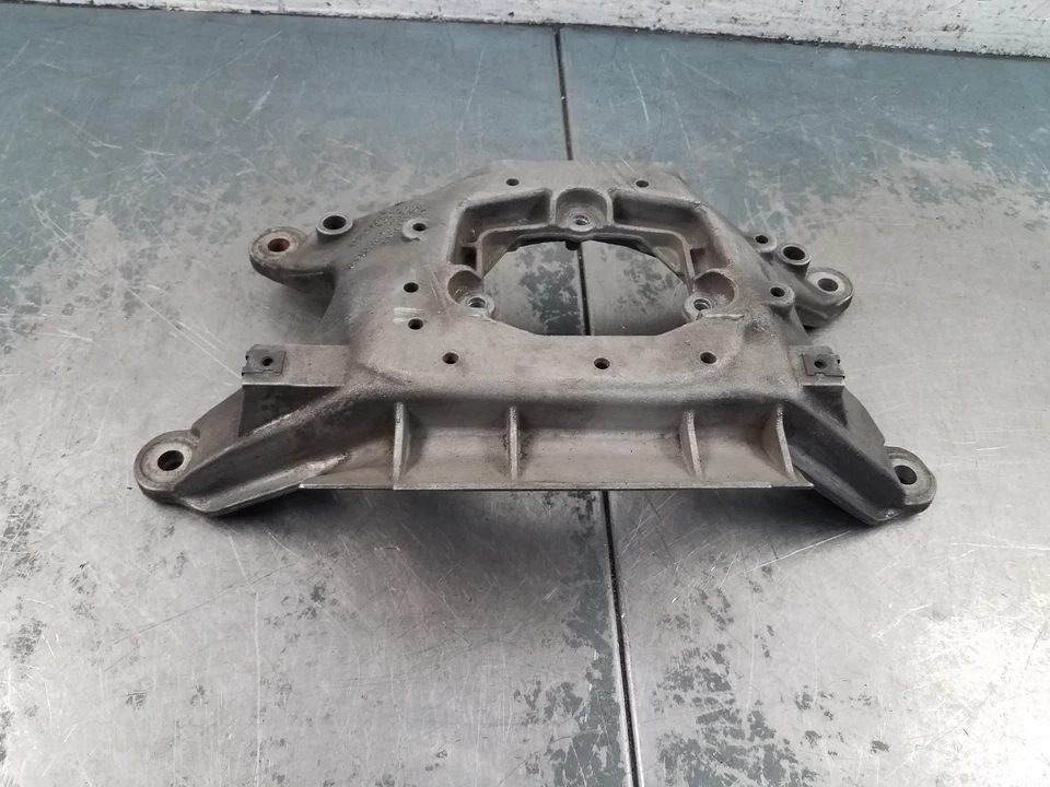Soporte de montaje de transmisión Audi S4 Quattro B8 2012 #1947 Foto 3 de 4