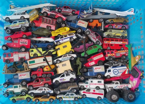 ORIGINAL VINTAGE DIECAST TOY JOB LOT LESNEY MATCHBOX SUPERFAST CARS VANS etc