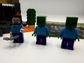 LEGO MINECRAFT -21119 The Dungeon -853610 Pack -21123 Iron Golem - 100% Complete