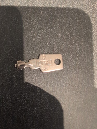 Orbis 501 Luggage Key - 第 1/1 張圖片