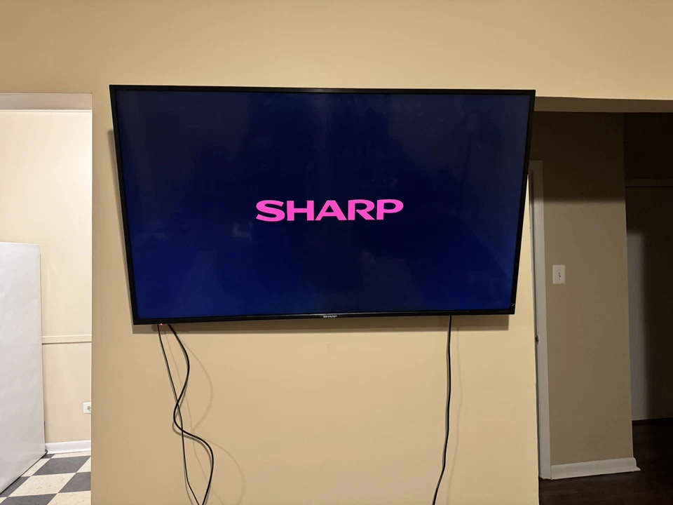 Sharp 65-inch Class 4K Ultra HD Digital Signage Display - 3840 x 4P-B65EJ2U - Image 3 of 4