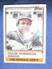 1983 TOPPS BASEBALL #576 FRANK ROBINSON GIANTS HOF NRMT/MT NICE!! MVP HOF