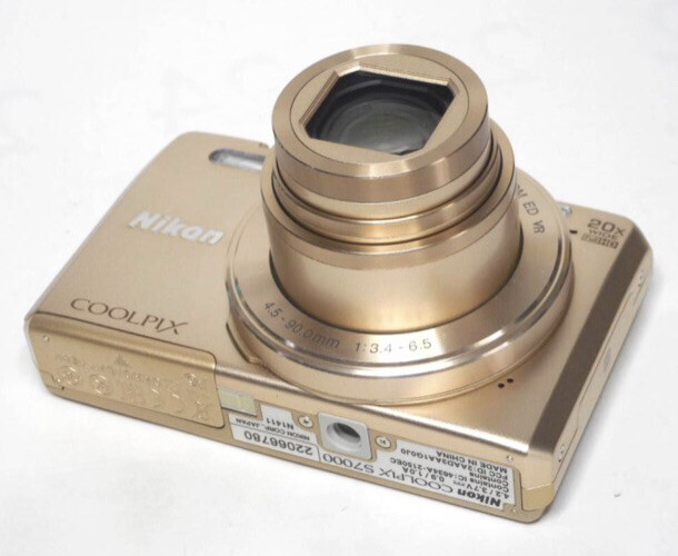 Nikon COOLPIX S7000 ゴールド Amazon.com : Nikon COOLPIX S7000 Digital Camera (Gold