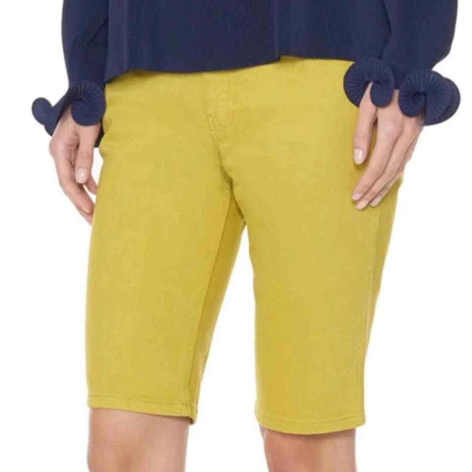 Pantalones Cortos TIBI Para Mujer 26 Tono Mostaza Hasta la Rodilla Bermudas Trish Denim Prenda Teñida Foto 2 de 4