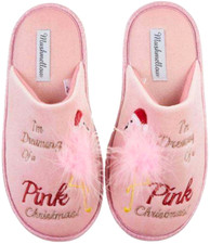Flamingo Plush Slippers Size 5 6 Women SM NEW Im Dreaming of a Pink Christmas