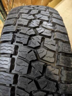 ARISON ARESTA A/T ZG06 LT 35 12.50 18 123Q LRE 10PLY TIRE TH41556