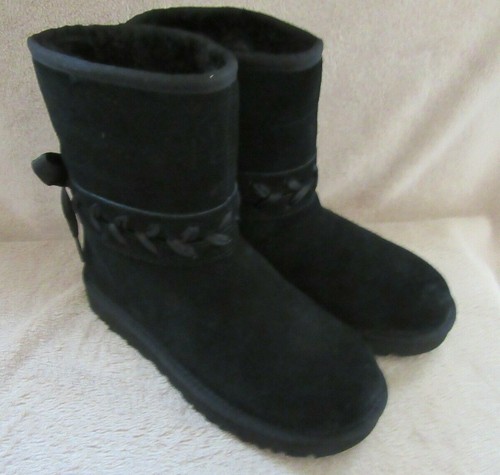 UGG Australia 1103757 Classic Lace Black Suede Short Boots Shoes US 7 EUR 38 NWB - Picture 2 of 9