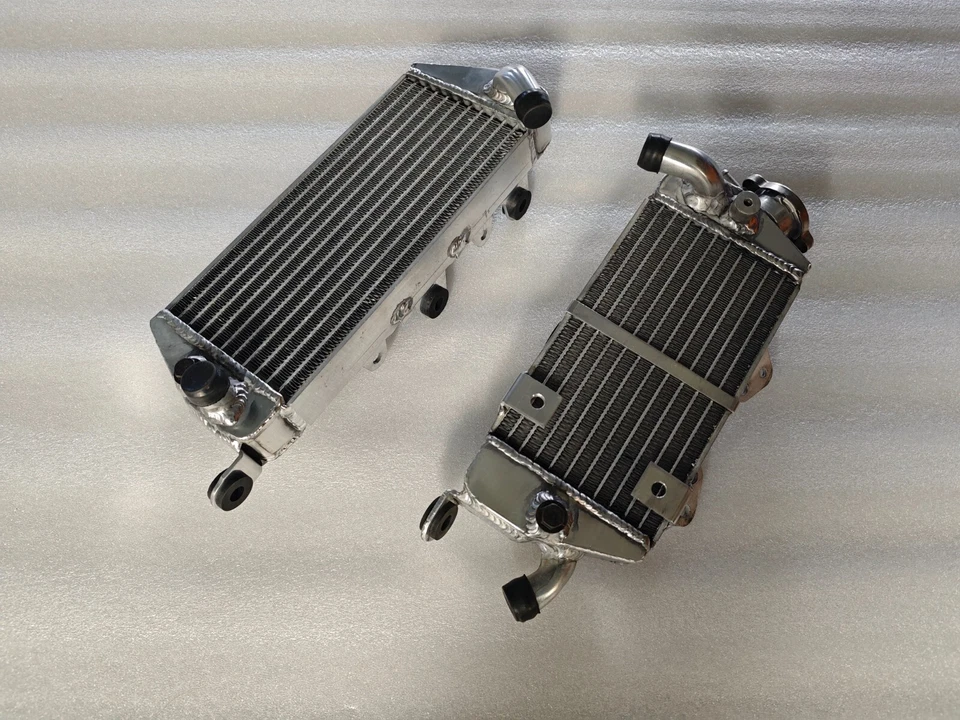 Radiador de aluminio para Kawasaki KLX250 KLX250R 2006-2007 izquierda + derecha Foto 3 de 4