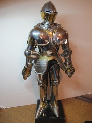 26 '' Tall Medieval knight suit of Armour Model