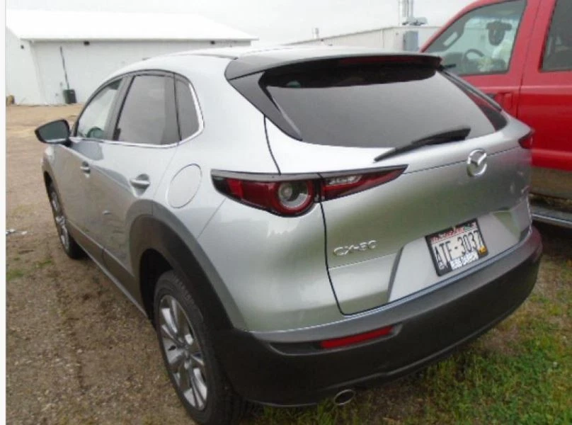 (LOCAL PICKUP ONLY) Passenger Right Front Door Fits 20-23 MAZDA CX-30 4313018 - Image 3 of 4