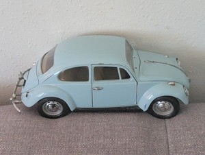 Volkswagen Beetle 1967 modellautó 1:18 méretarányban